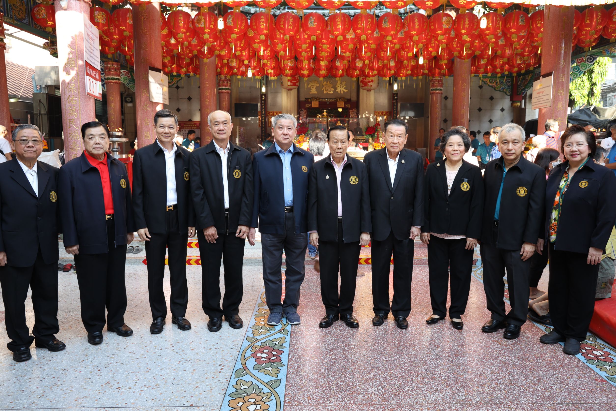 มูลนิธิป่อเต็กตึ๊ง จัดพิธีจุดเทียนเปิดงานเทศกาลตรุษจีน (ชิวสี่)  เริ่มพิธีสวดชัยมงคลคาถา (พะเก่ง) ณ ศาลเจ้าไต้ฮงกง พลับพลาไชย กรุงเทพฯ