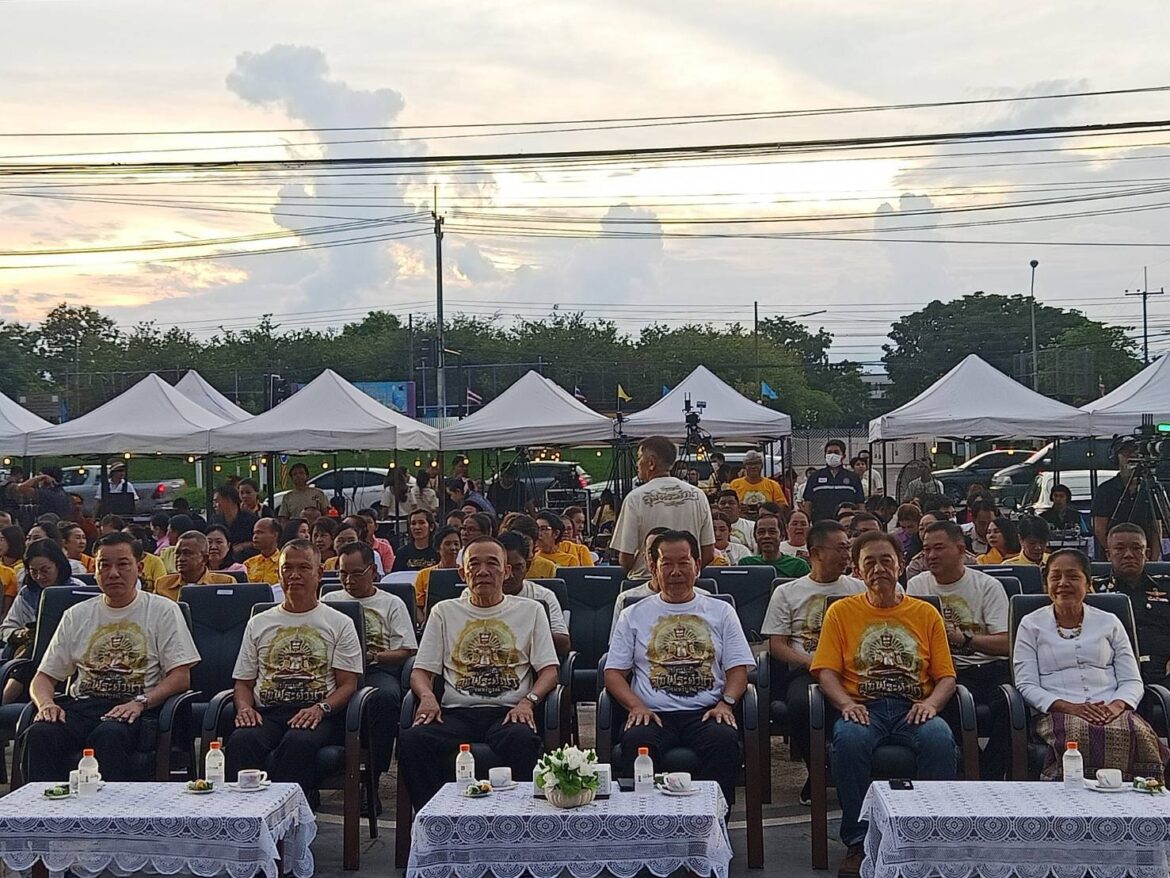 เพชรบูรณ์ชวนคนร่วมงานอุ้มพระดำน้ำ 2567 ใส่เสื้อเหลือง เฉลิมพระเกียรติพระบาทสมเด็จพระเจ้าอยู่หัวพระชนมายุ 6 รอบ 72 พรรษา