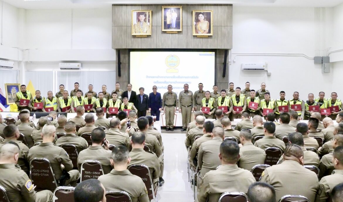 พล.ต.ต.ชรินทร์ โกพัฒน์ตา รอง ผบช.น.(ปป.) ประธานประชุมบริหารงานป้องกันและปราบปรามอาชญากรรม บช.น.ครั้งที่ 9/2568