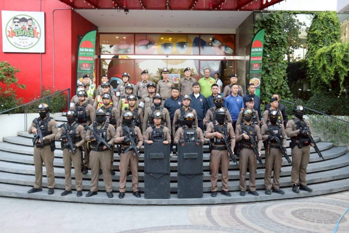 สน.หลักสอง จับมือห้างชื่อดังย่านฝั่งธน เปิดยุทธการซ้อมแผนเผชิญเหตุ คนร้ายกราดยิง (Active Shooter)