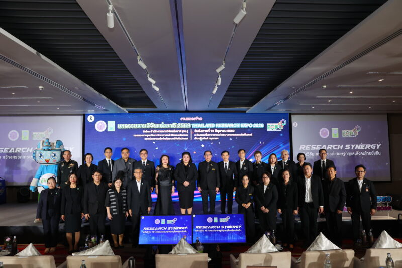 RUN ระดมพลัง 8 มหาวิทยาลัยวิจัยชั้นนำของประเทศ
โชว์ 23 นวัตกรรมรับมือภัยพิบัติ สร้าง “ประเทศไทยที่พร้อมรับวิกฤต”
ในงานมหกรรมงานวิจัยแห่งชาติ 2569