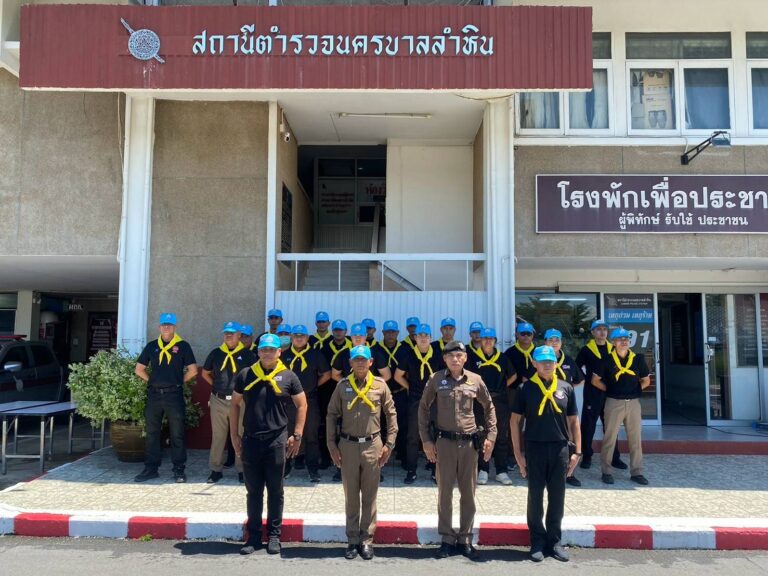 พ.ต.อ.สุขสันต์ แสนสวัสดิ์ รรท.ผกก.สน.ลำหิน ร่วมกันดำเนินการปรับปรุงภูมิทัศน์ ทำความสะอาด และพัฒนาพื้นที่ บริเวณโดยรอบสถานีตำรวจนครบาลลำหิน เพื่อให้มีความเป็นระเบียบเรียบร้อย สง่างาม และพร้อมสำหรับการให้บริการประชาชน